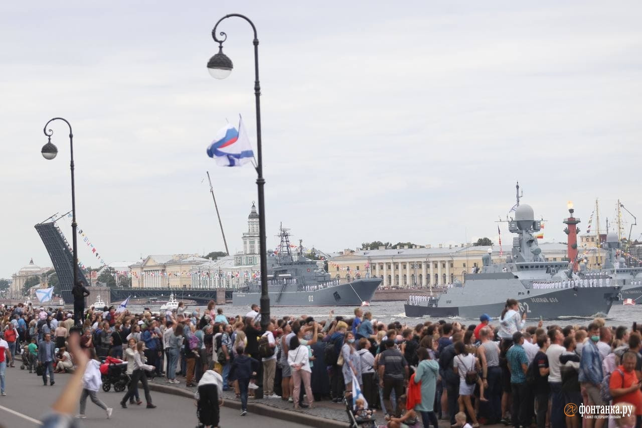 Петербург праздник вмф. Парад ВМФ В Санкт-Петербурге. Парад военно морского флота в Санкт-Петербурге 2021. Парад ВМФ В Санкт-Петербурге 2023. Парад ВМФ В Питере 2022.